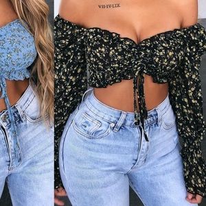 Ootdfash Black Floral Long Sleeve Crop Top